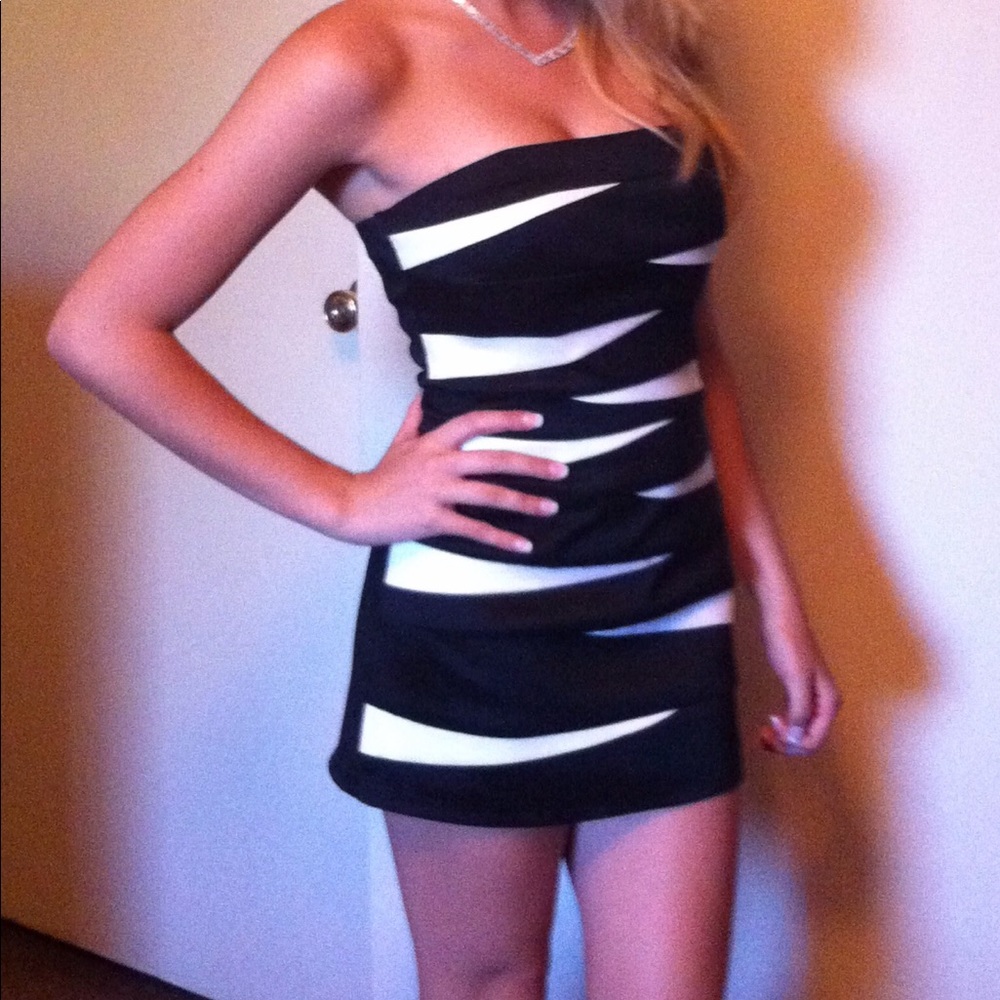 Short dress. Homecoming. Good condition.